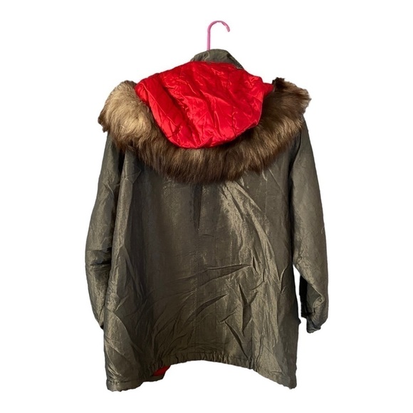 Women’s Olive Green Coat Size 10!with Hoodie in Excellent Used Condition - Picture 3 of 5